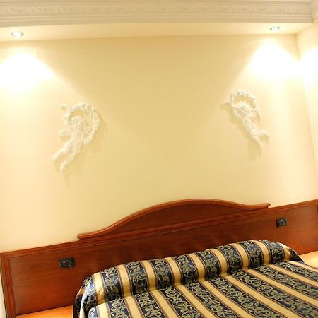 Guest House Galaxy Rom Exterior foto
